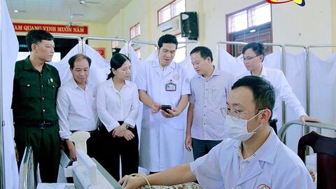 Trung tâm Y tế TP Đông Triều: Khám, tư vấn sức khỏe, cấp thuốc miễn phí cho gia đình chính sách, Người có công với cách mạng tại phường Bắc An Phụ (TP Hải Phòng)